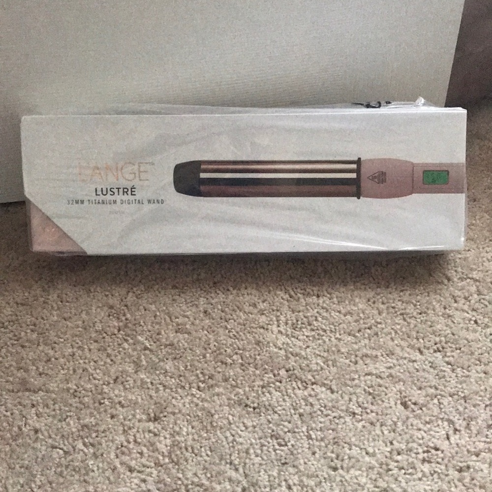 BNIB L’ange lustre wand